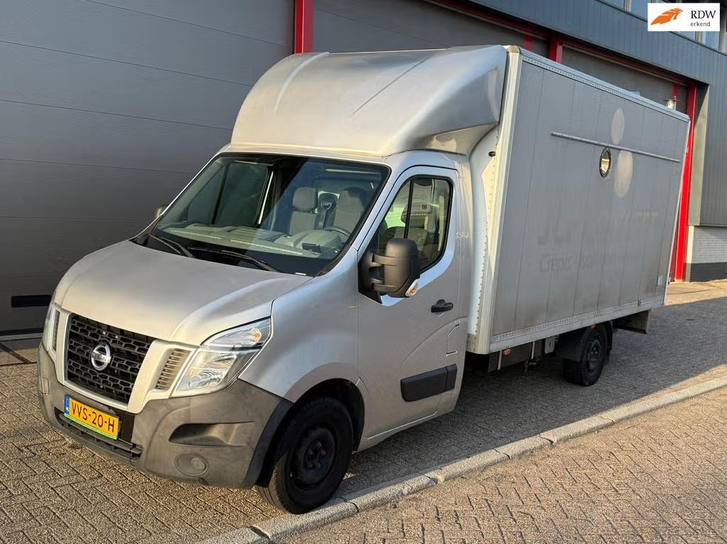 Nissan NV400 2.3 dCi L3H2 camper bakwagen — te koop