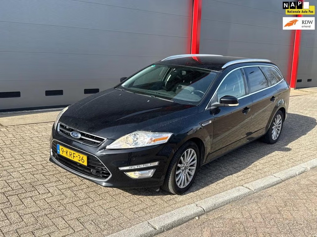 Ford Mondeo Wagon 1.6 EcoBoost Lease Titanium — te koop