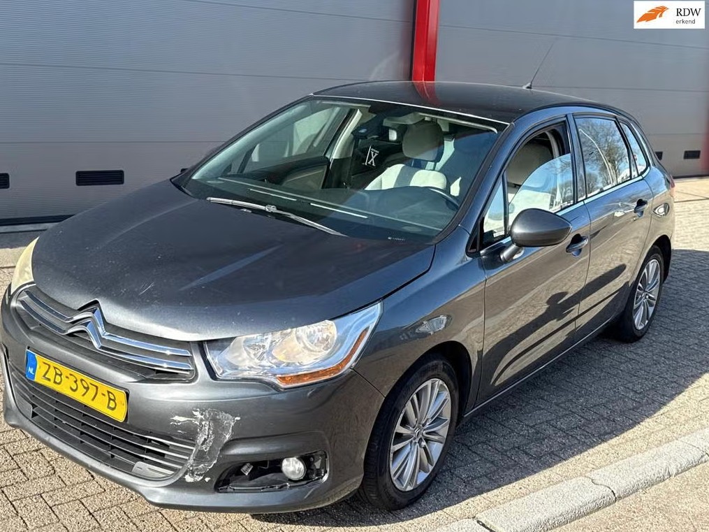 Citroen C4 1.6 e-HDi Tendance EGS — te koop