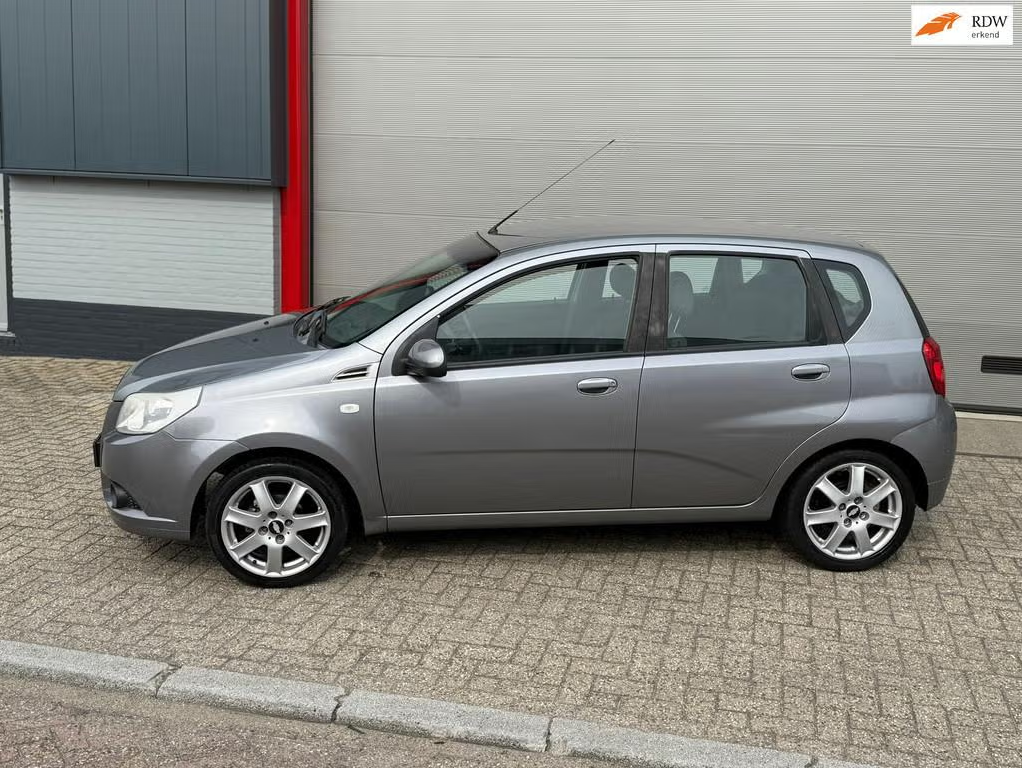 Chevrolet Aveo 1.2 16V LS B-clever — te koop